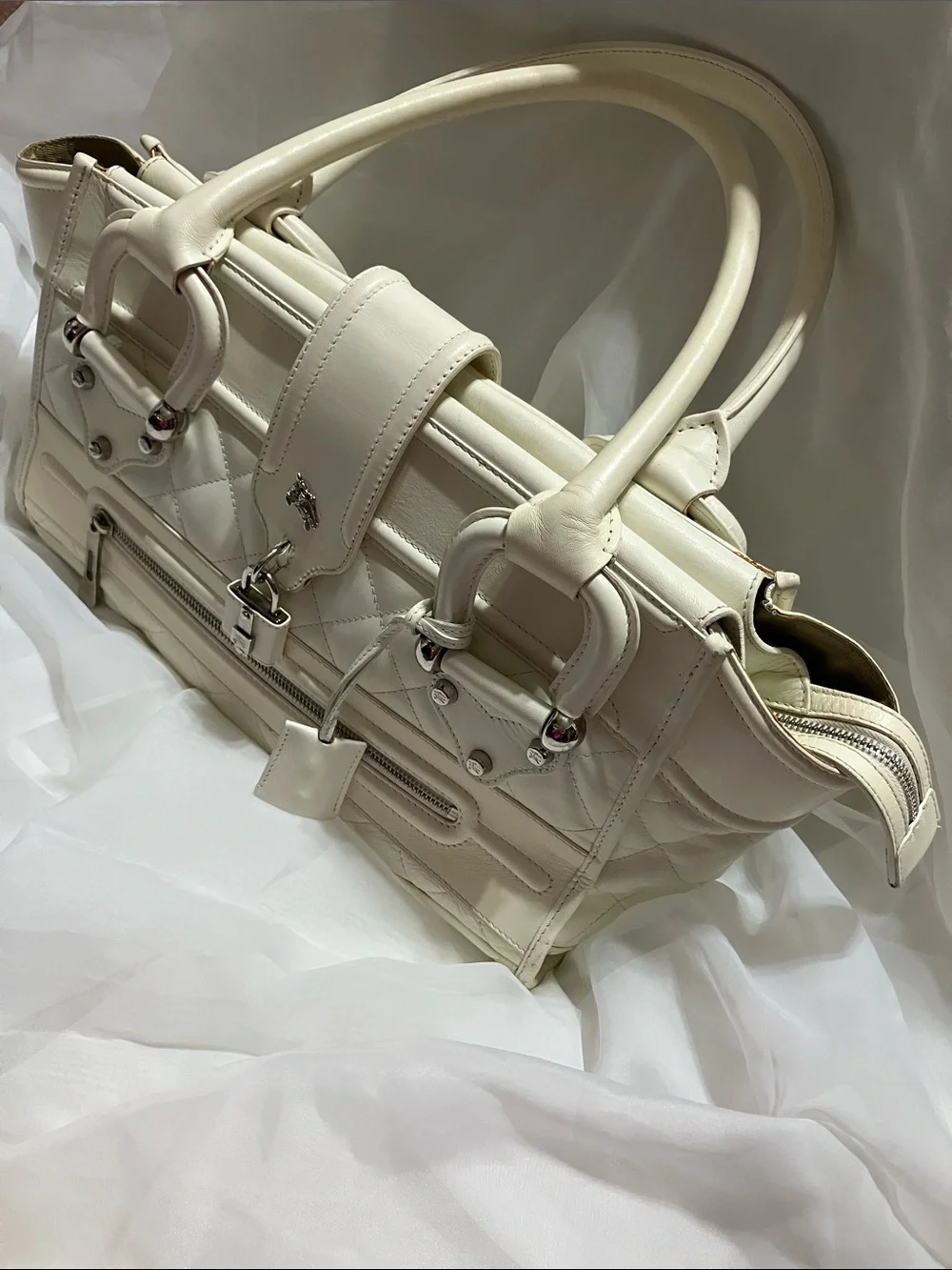 Manor Satchel
